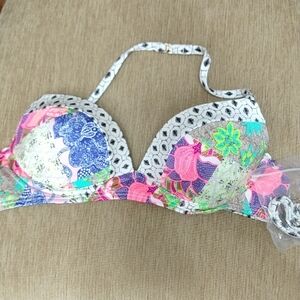 Victoria's Secret Bikini Top (34A)